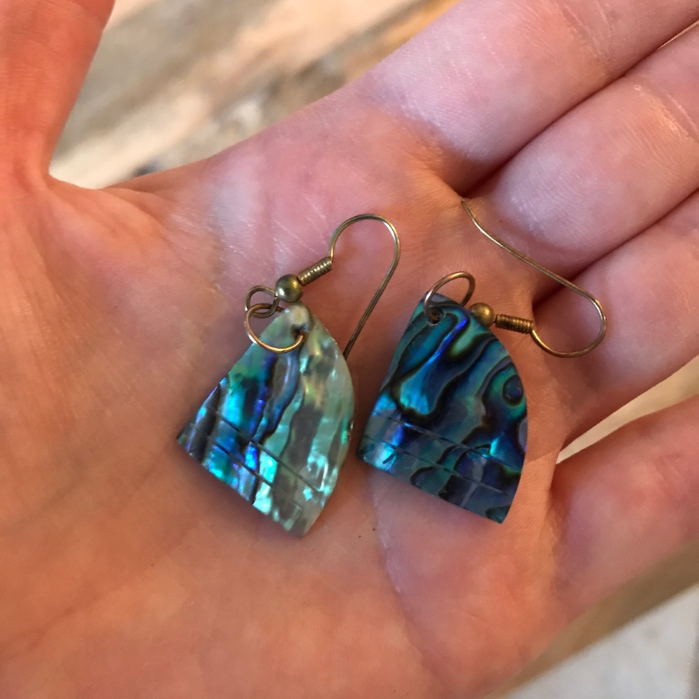 Colorful Shell Earrings - Picture 3 of 3