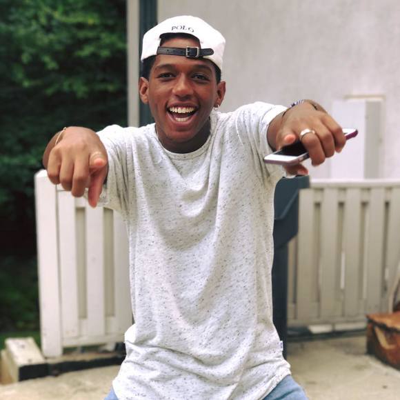 Meet your Posher, Algernon - Picture 1 of 1