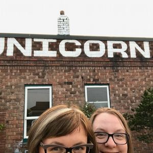 Meet your Posher, Holly