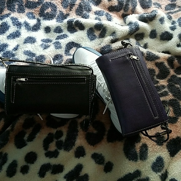 2 purse things from vegas. - Picture 2 of 4