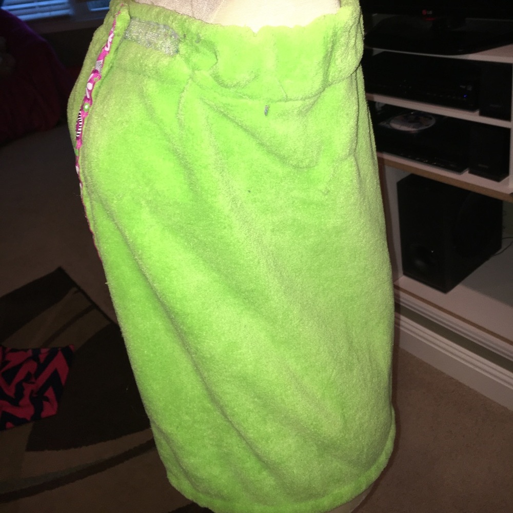 robe - Picture 4 of 4