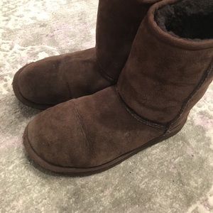 Chocolate Brown Classic Short Uggs
