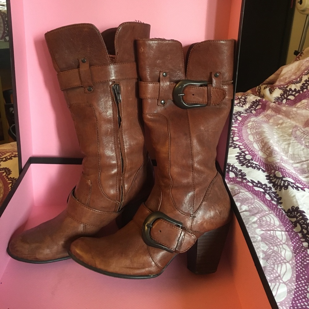 Cognac leather Frye boots