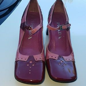 Mary Jane  (prada)