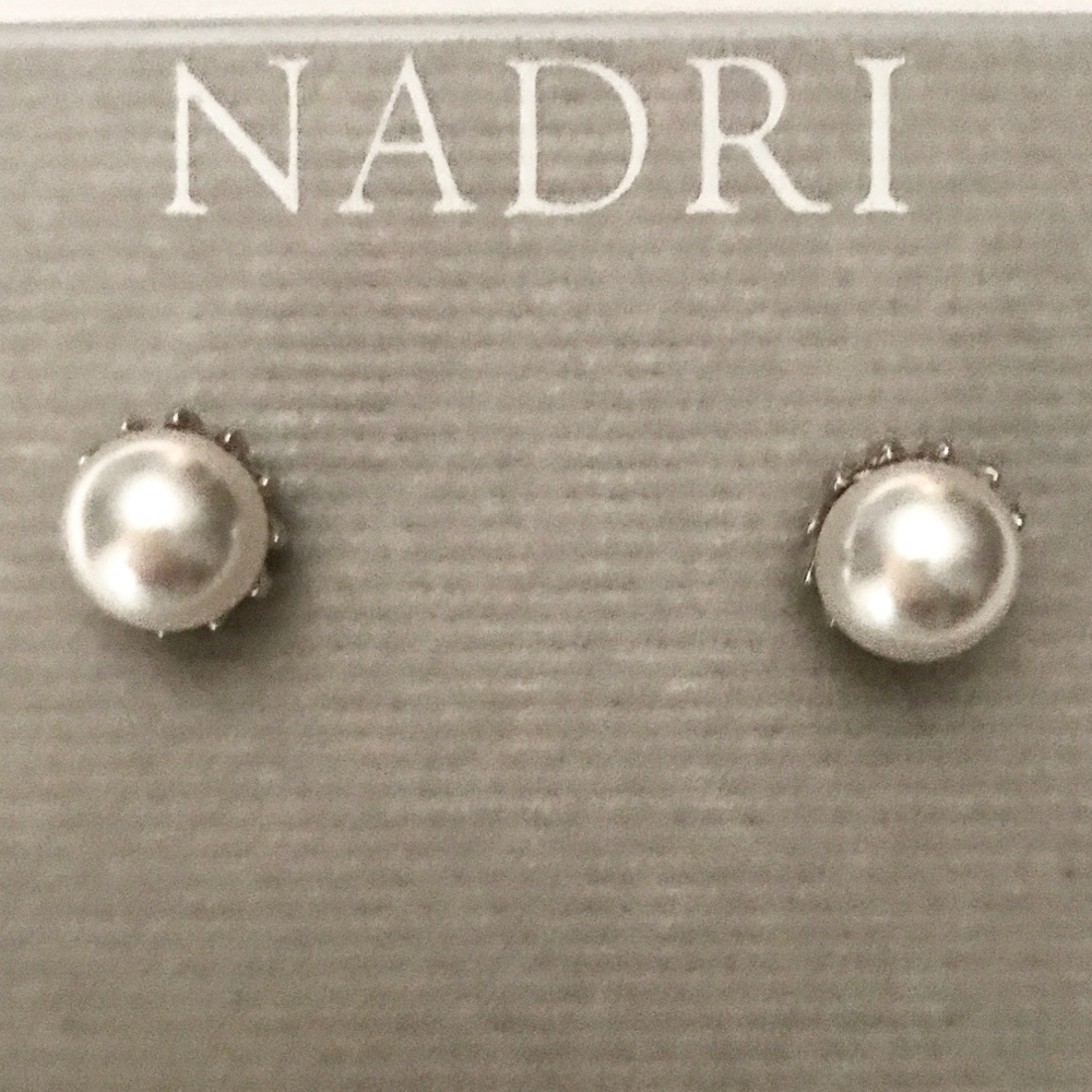 Nadri faux pearls stud earrings