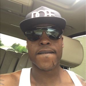 Meet your Posher, Vernon