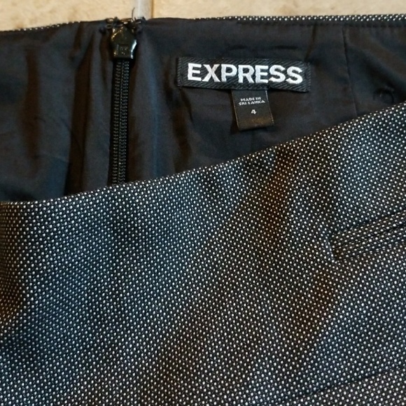 Express | Grey Business Pencil Skirt - Picture 5 of 8