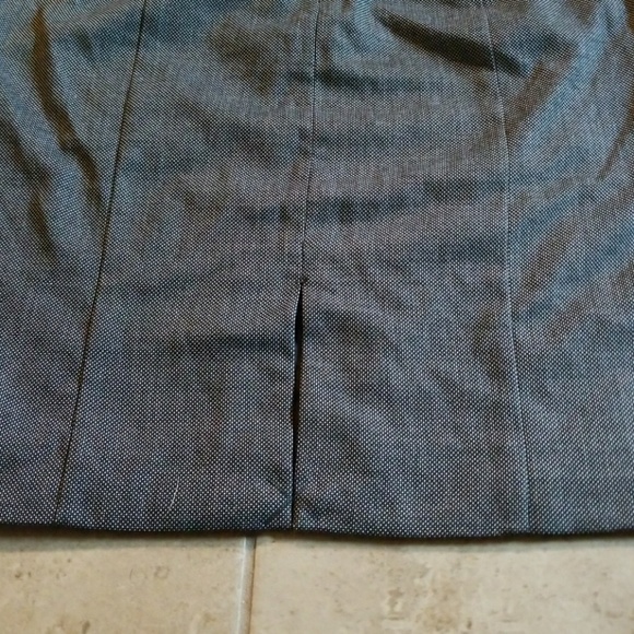 Express | Grey Business Pencil Skirt - Picture 7 of 8