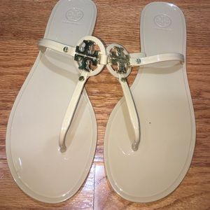 TORY BURCH JELLY THONG SANDAL