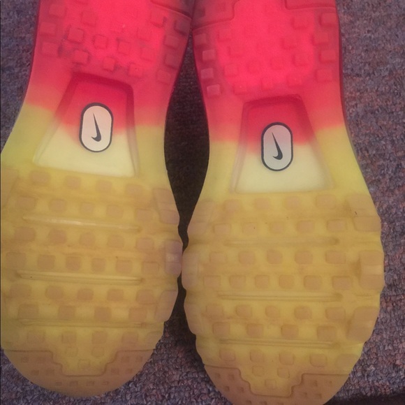 2014 Nike Air Max sz 4Y - Picture 5 of 5