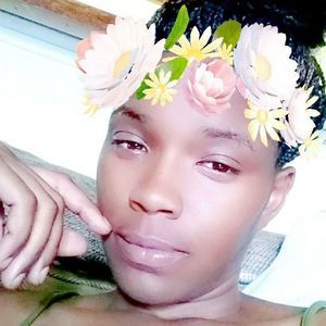 Meet your Posher, Bynashia