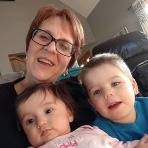 Meet your Posher, Linda