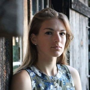 Meet your Posher, Sabrina