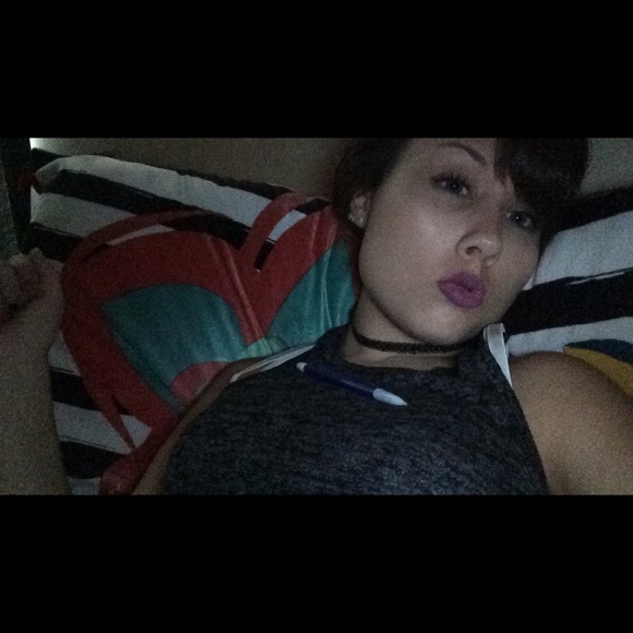 Queen A 💙💫 - Picture 7 of 8