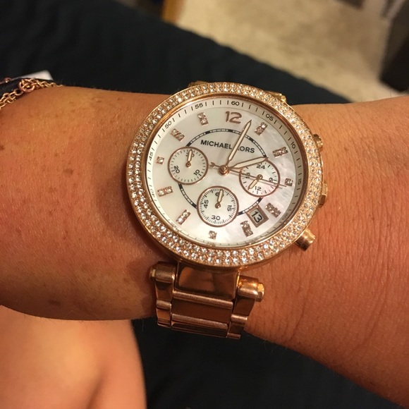 Michael Kors rose gold watch
