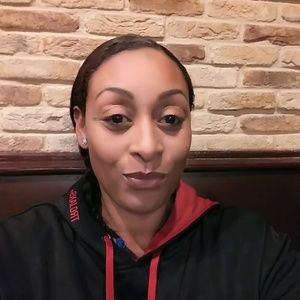 Meet your Posher, Keisha