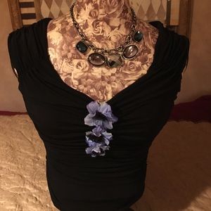 🌺Blk sleeves with 3 flowers 🌺