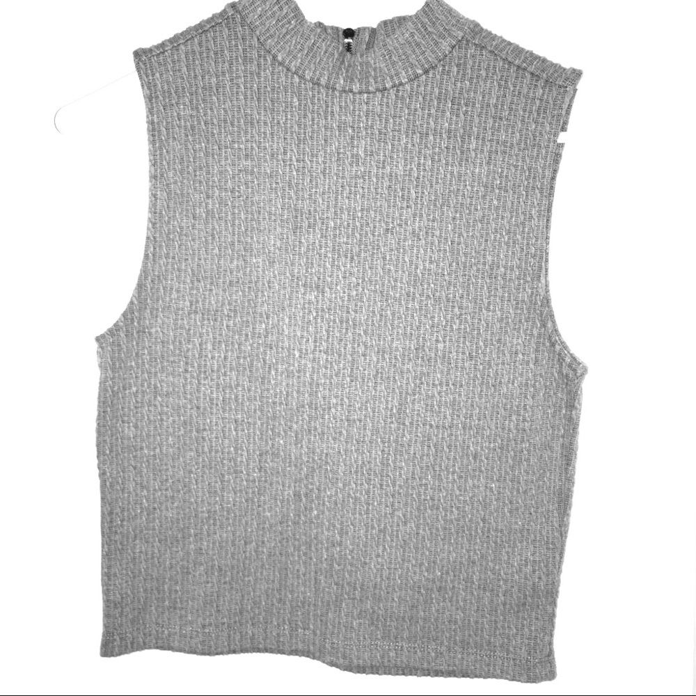 Sweater crop top