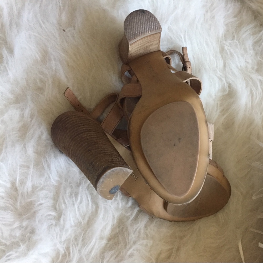 Luxury Rebel Block Heels - Picture 4 of 4