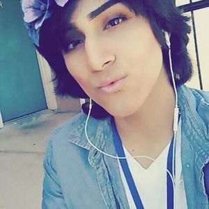 Meet your Posher, Alex