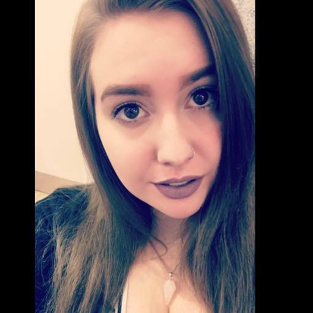 Meet your Posher, Hailie
