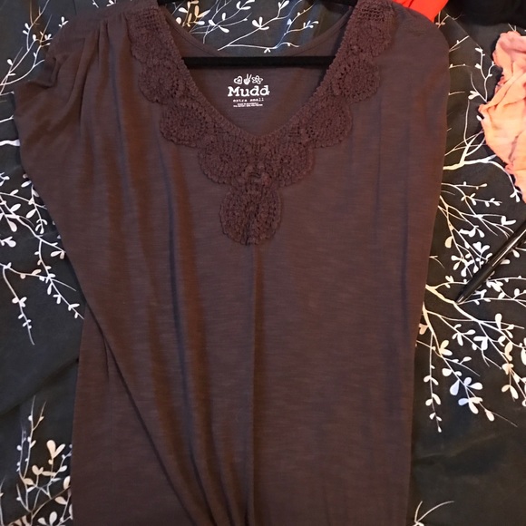 Short sleeve shirt lightly worn - Picture 1 of 1