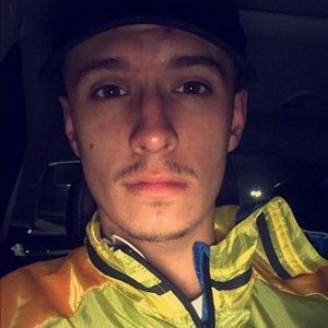 Meet your Posher, Dillon