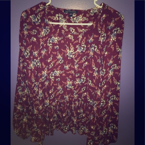 American Eagle Plum Floral Blouse - Picture 1 of 2