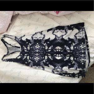 Patterned lululemon tank