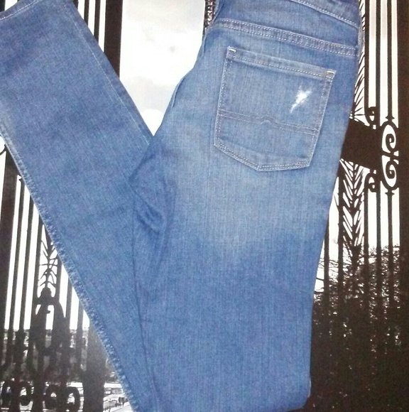 DISTRESSED PATCHWORK JEANS - Picture 4 of 4