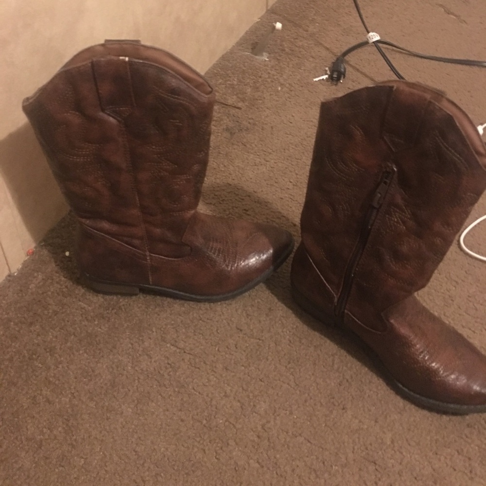 boots