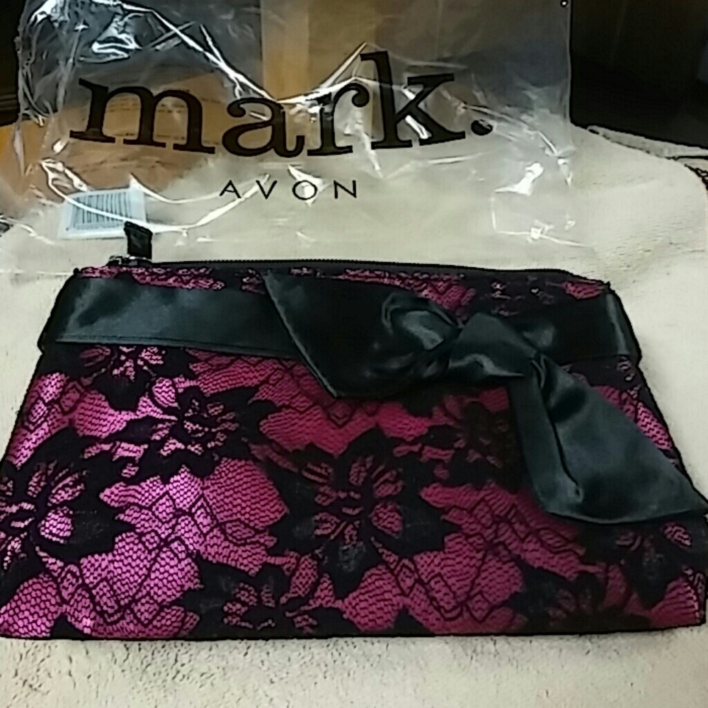 Dressy clutch