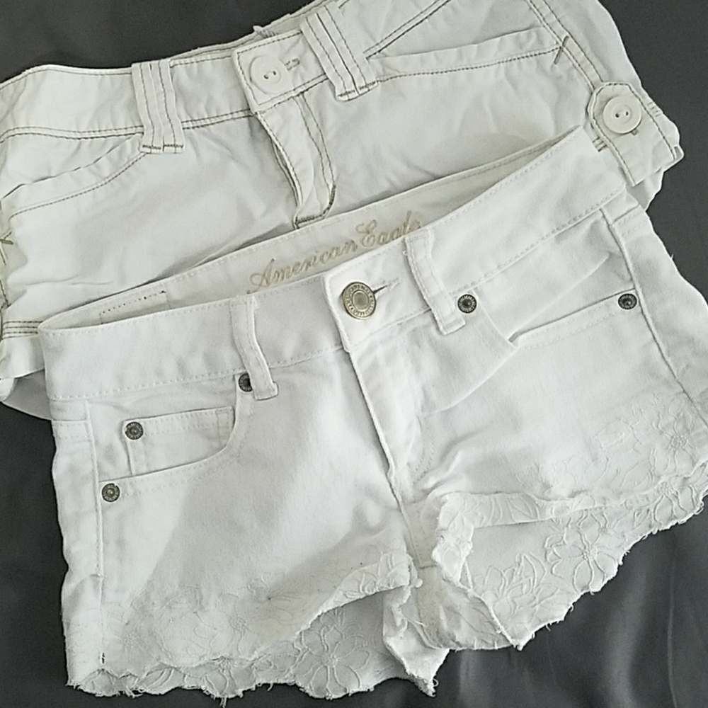 Size 00 White Shorts