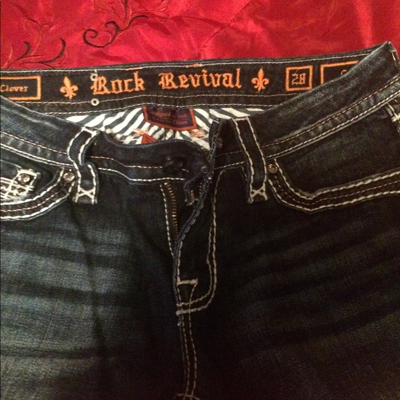 Rock Revival Clover Capri - Picture 4 of 5