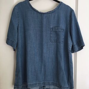 LOFT Denim Button Back Tee Sz M