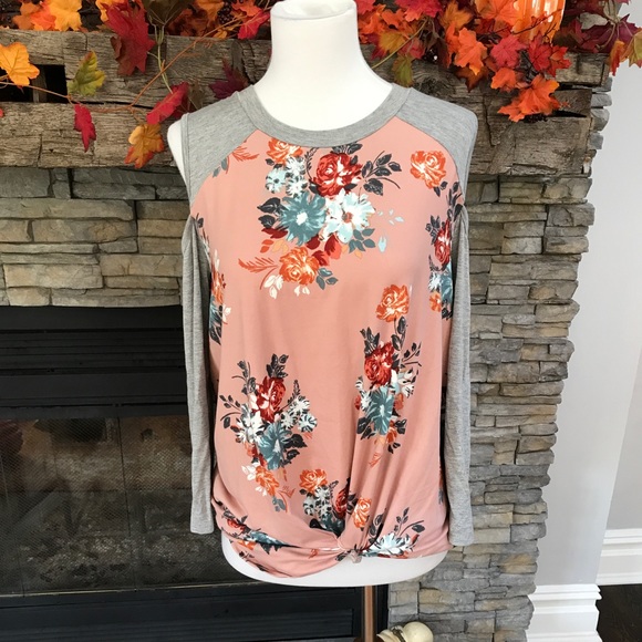 floral  print cold shoulder - Picture 3 of 5