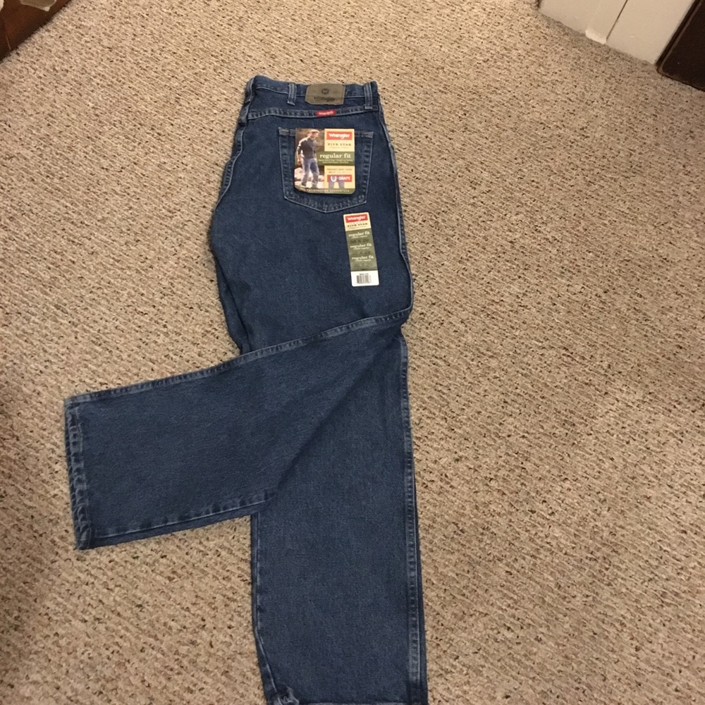 NWT Wrangler jeans