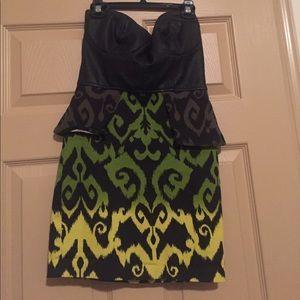 Leather 2Bebe Short Dress💚👗