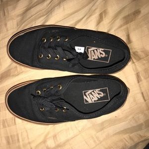Black vans