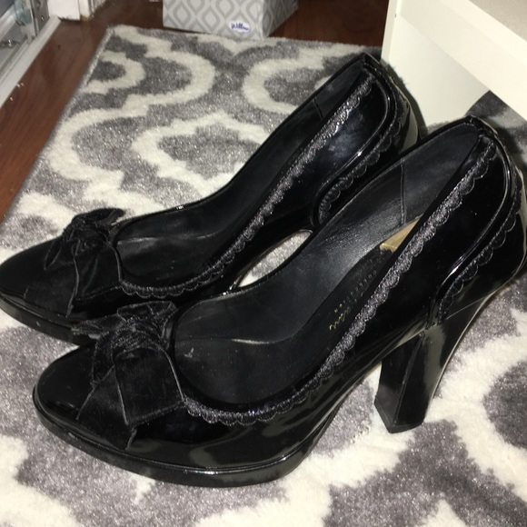 cole haan nike pumps