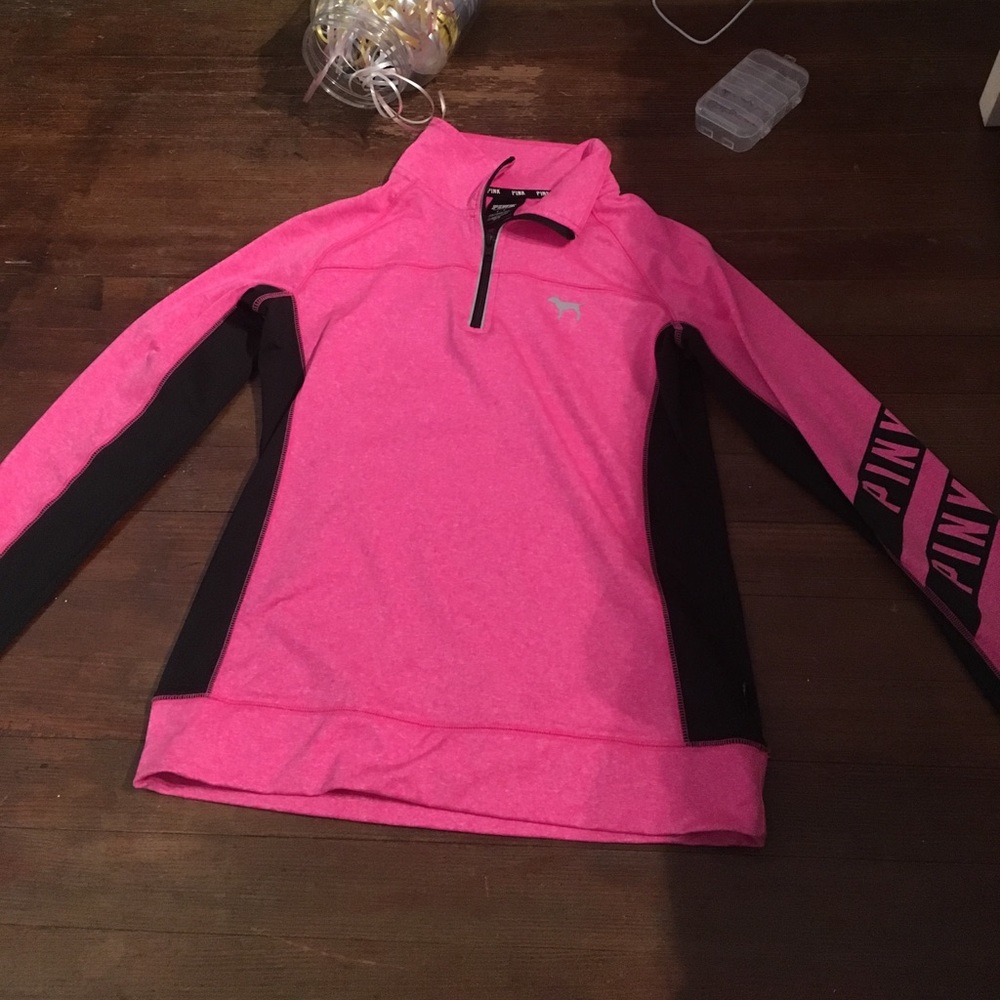 PINK VICTORIA SECRET QUARTER ZIP