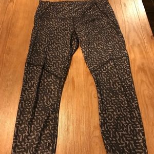 Lululemon Pace Rival Crops