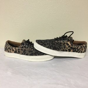 VANS MENS ERA CA OMBRÉ DYED CHEETAH SNEAKERS