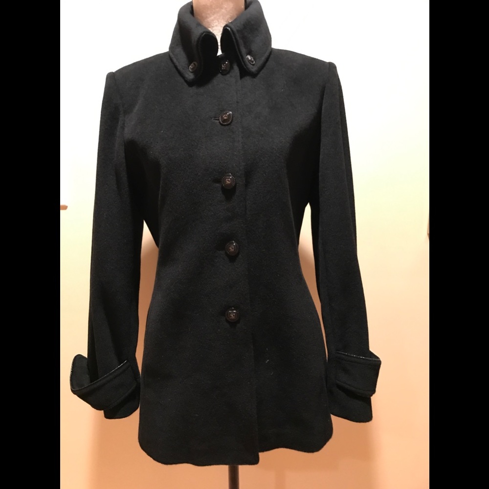 ST. JOHN new without tags coat