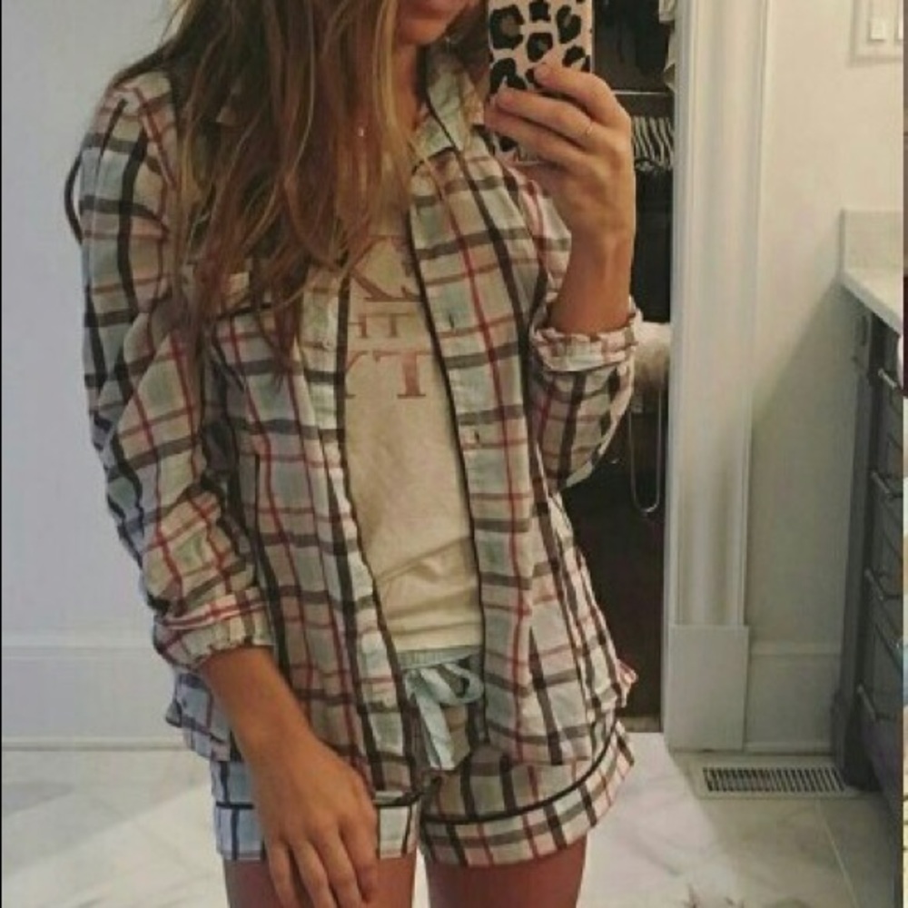 Jessie James Decker Kittenish Plaid Pajama Set