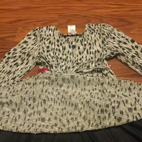 Black Friday Sale ** Beautiful Youngland Dress - Picture 5 of 6