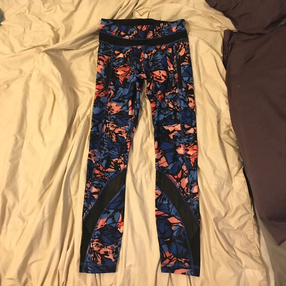 Lululemon multicolored tights