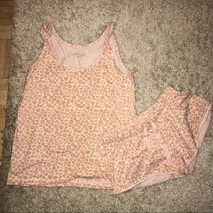 Jessie James Decker Kittenish PJ Set