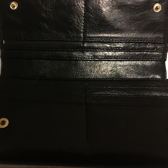 Badgley Mischka new wallet without tags - Picture 2 of 5