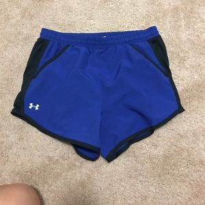 Under armor blue shorts with pockets size small
